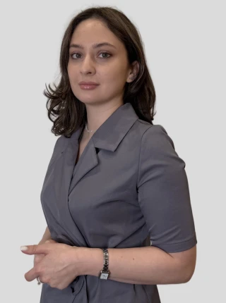 Петрова Элина Станиславовна